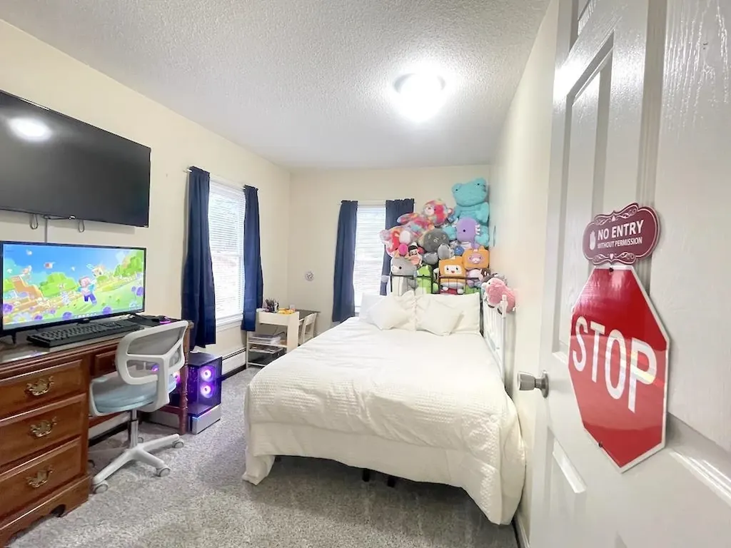 98 Monadnock Street Troy NH 03465