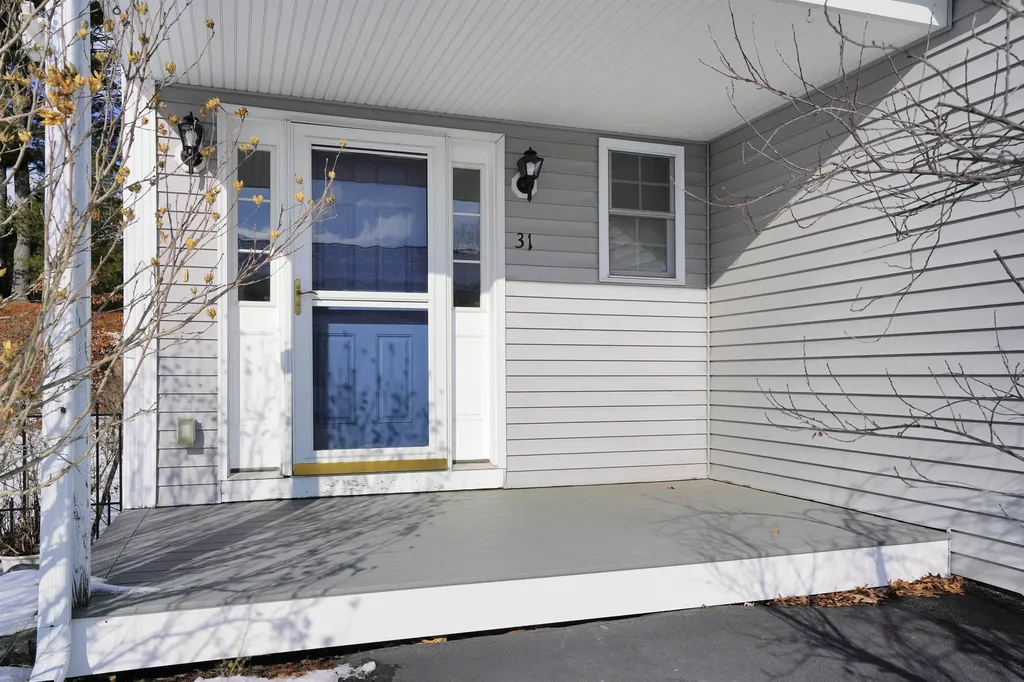 31 Rosanna Drive Dover NH 03820