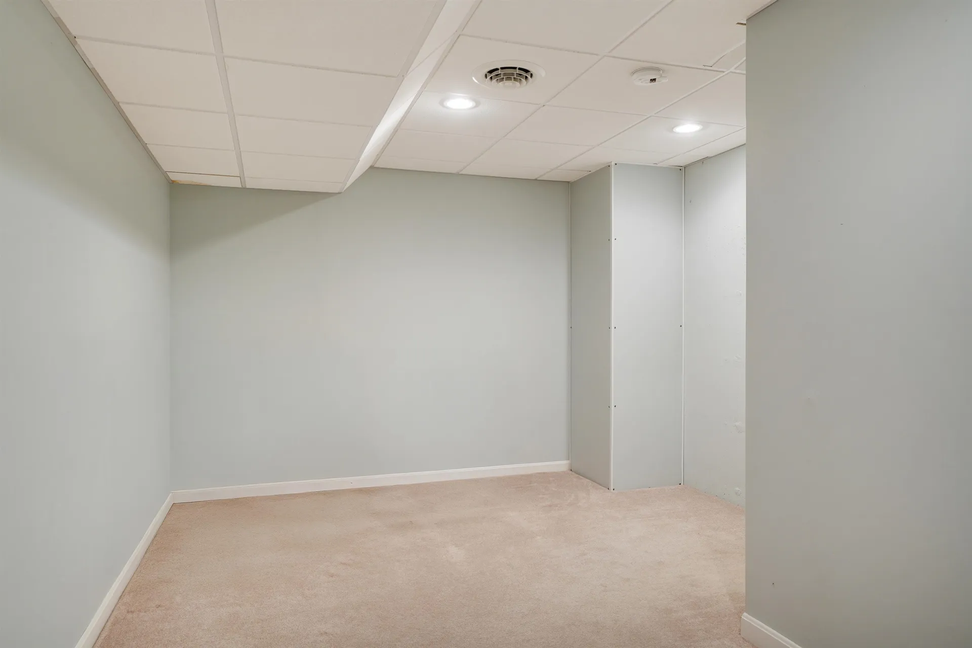 31 Rosanna Drive Dover NH 03820