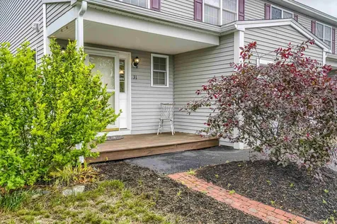 31 Rosanna Drive Dover NH 03820