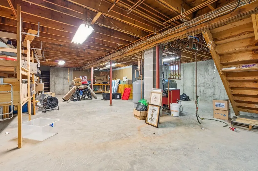 225 Pine River Path Effingham NH 03882