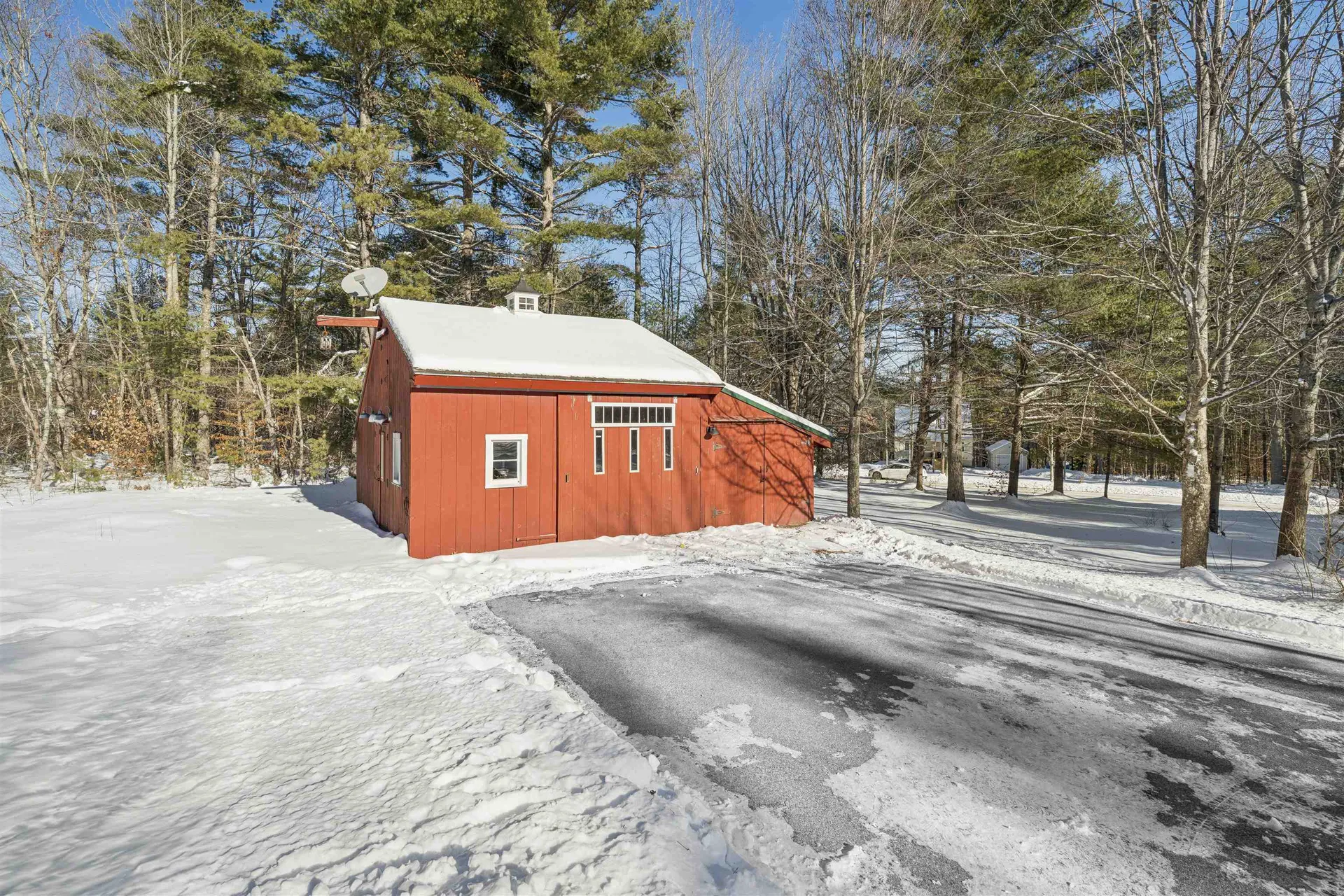 225 Pine River Path Effingham NH 03882