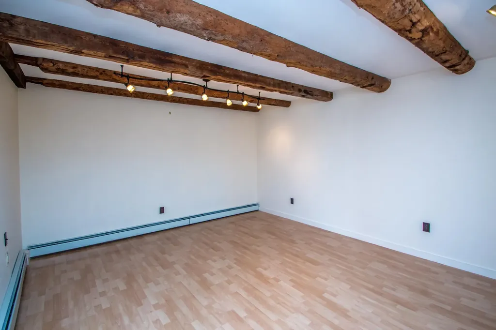 40 West Main Street Littleton NH 03561