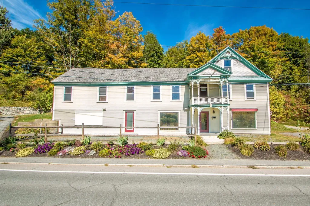 40 West Main Street Littleton NH 03561