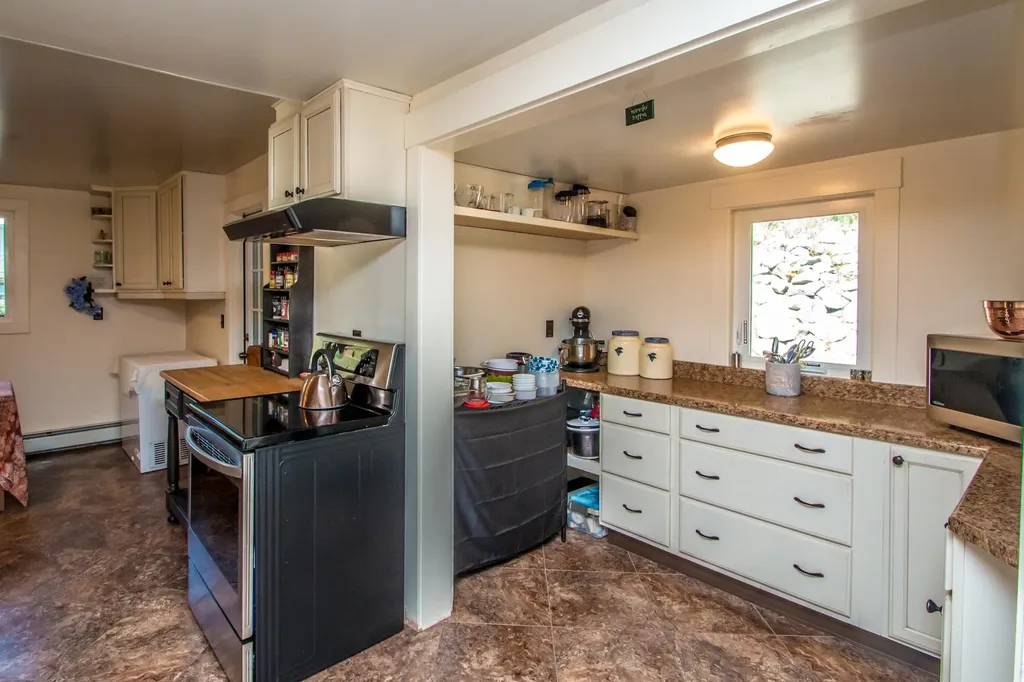 40 West Main Street Littleton NH 03561