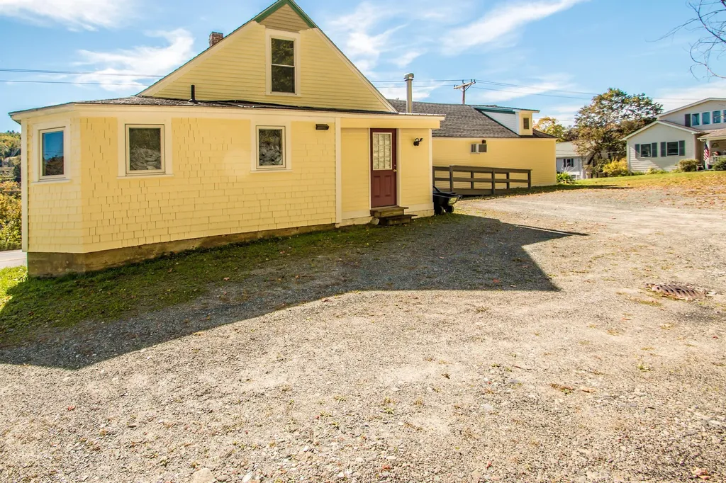 40 West Main Street Littleton NH 03561