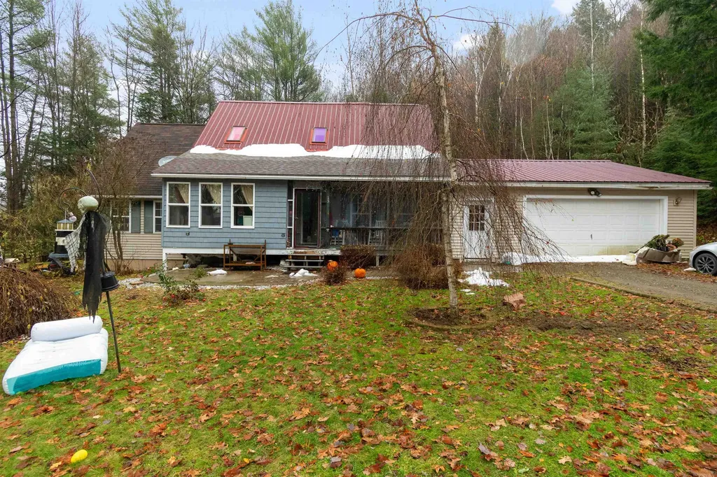 15 Deer Run Sheldon VT 05483