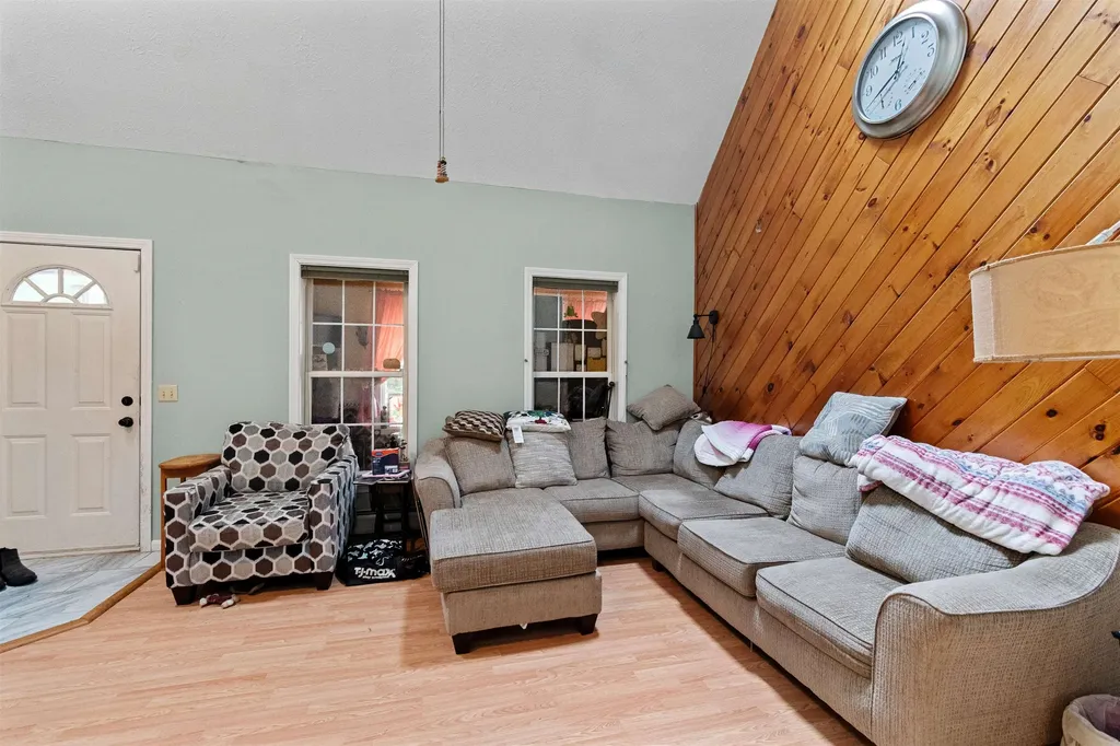 15 Deer Run Sheldon VT 05483