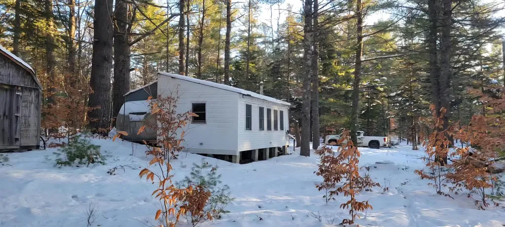 29 Milford Avenue Freedom NH 03836