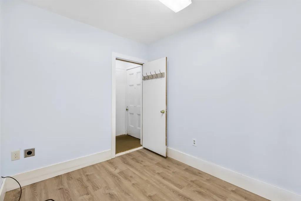 318 North Street Bennington VT 05201