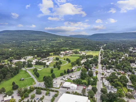 318 North Street Bennington VT 05201