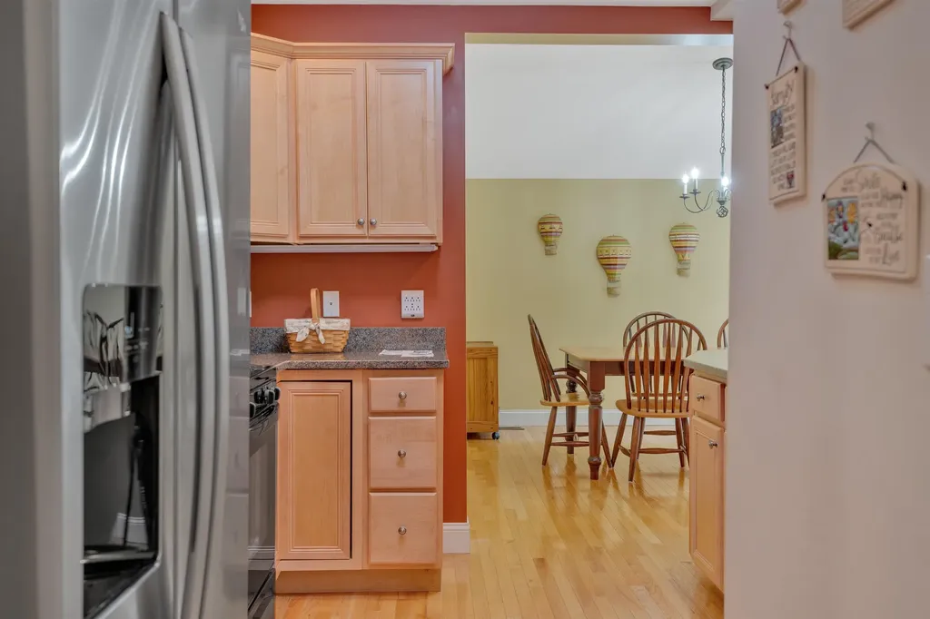 215 Granite Way Hartford VT 05059