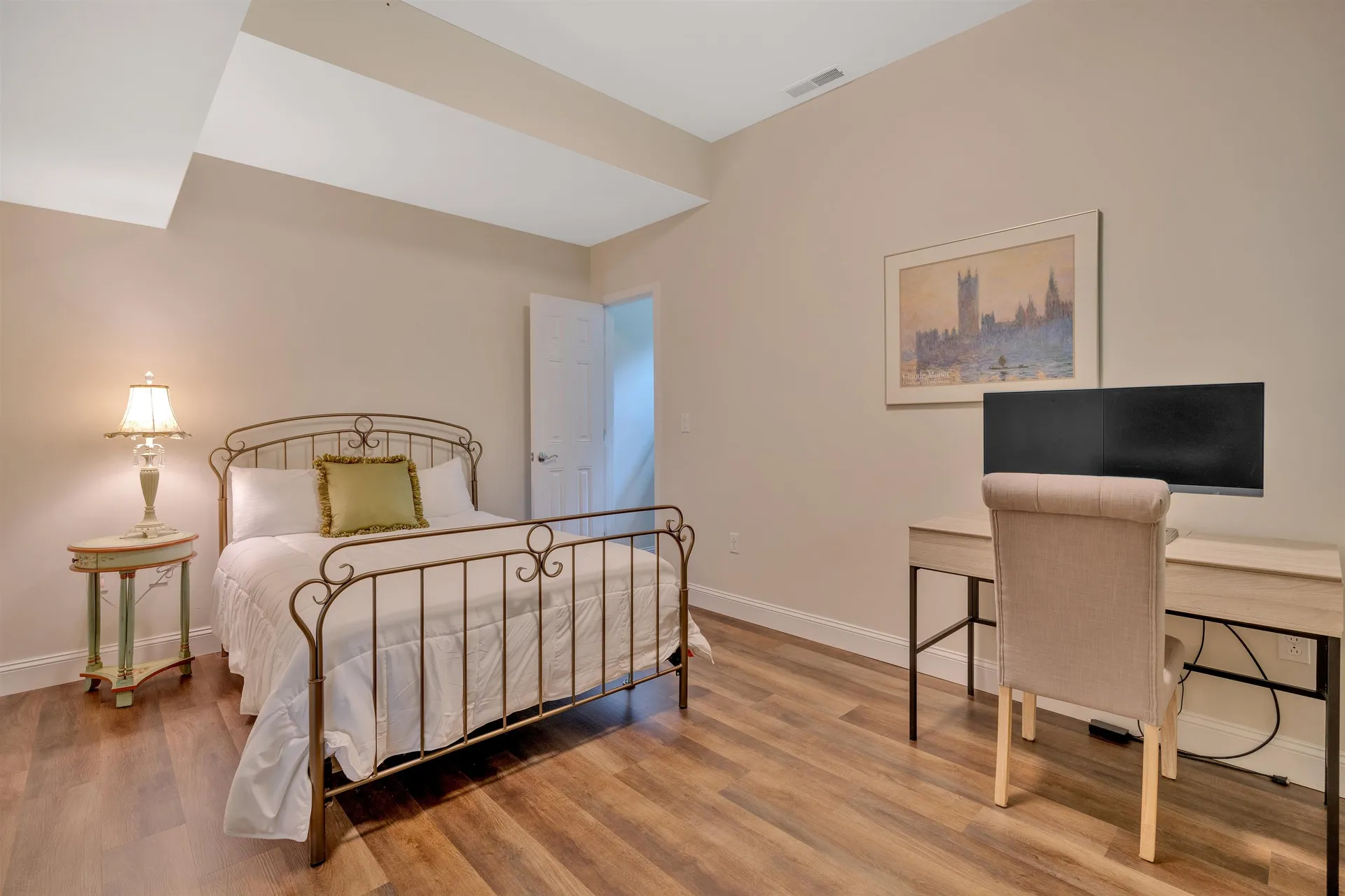 215 Granite Way Hartford VT 05059