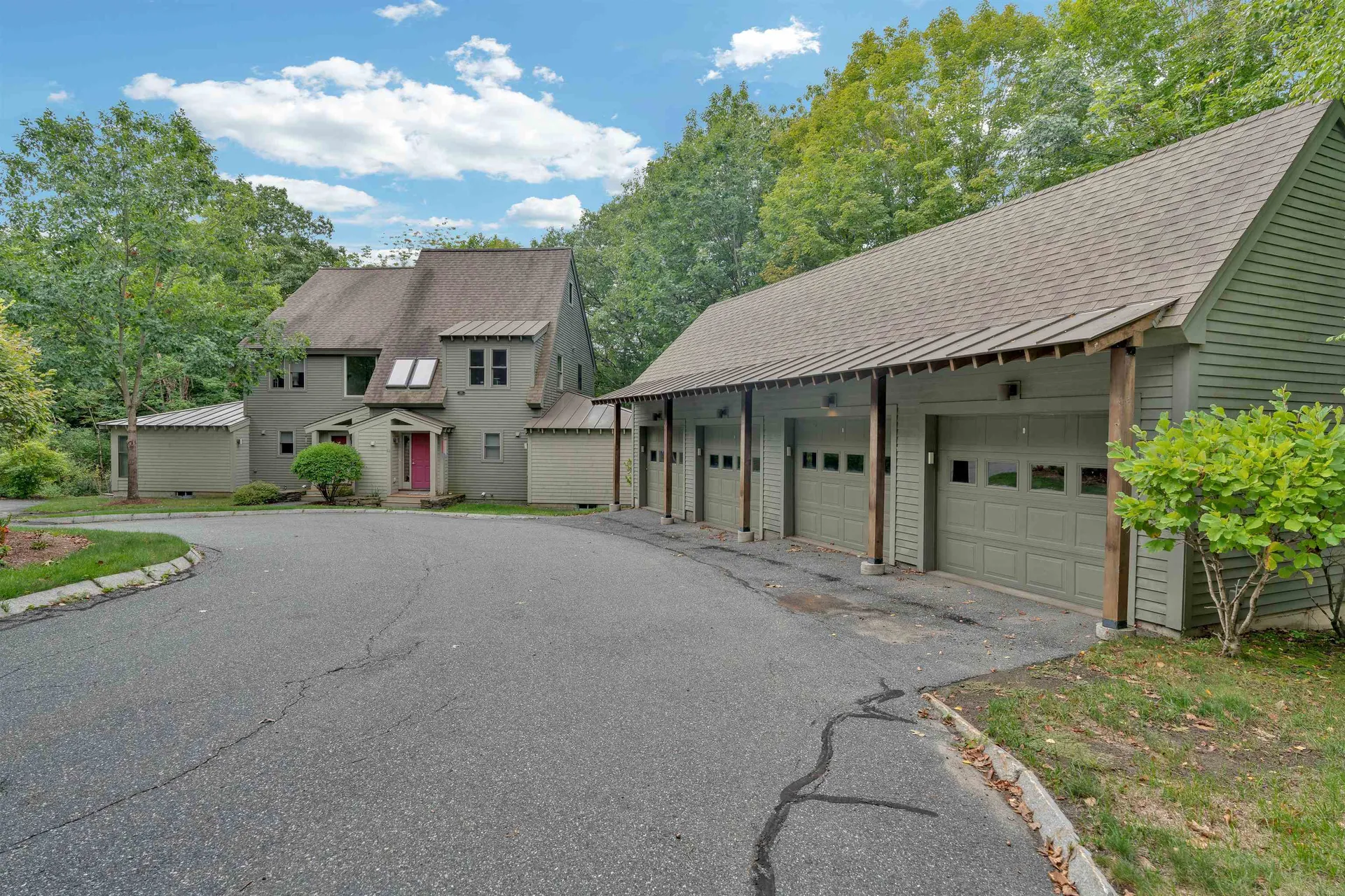 215 Granite Way Hartford VT 05059