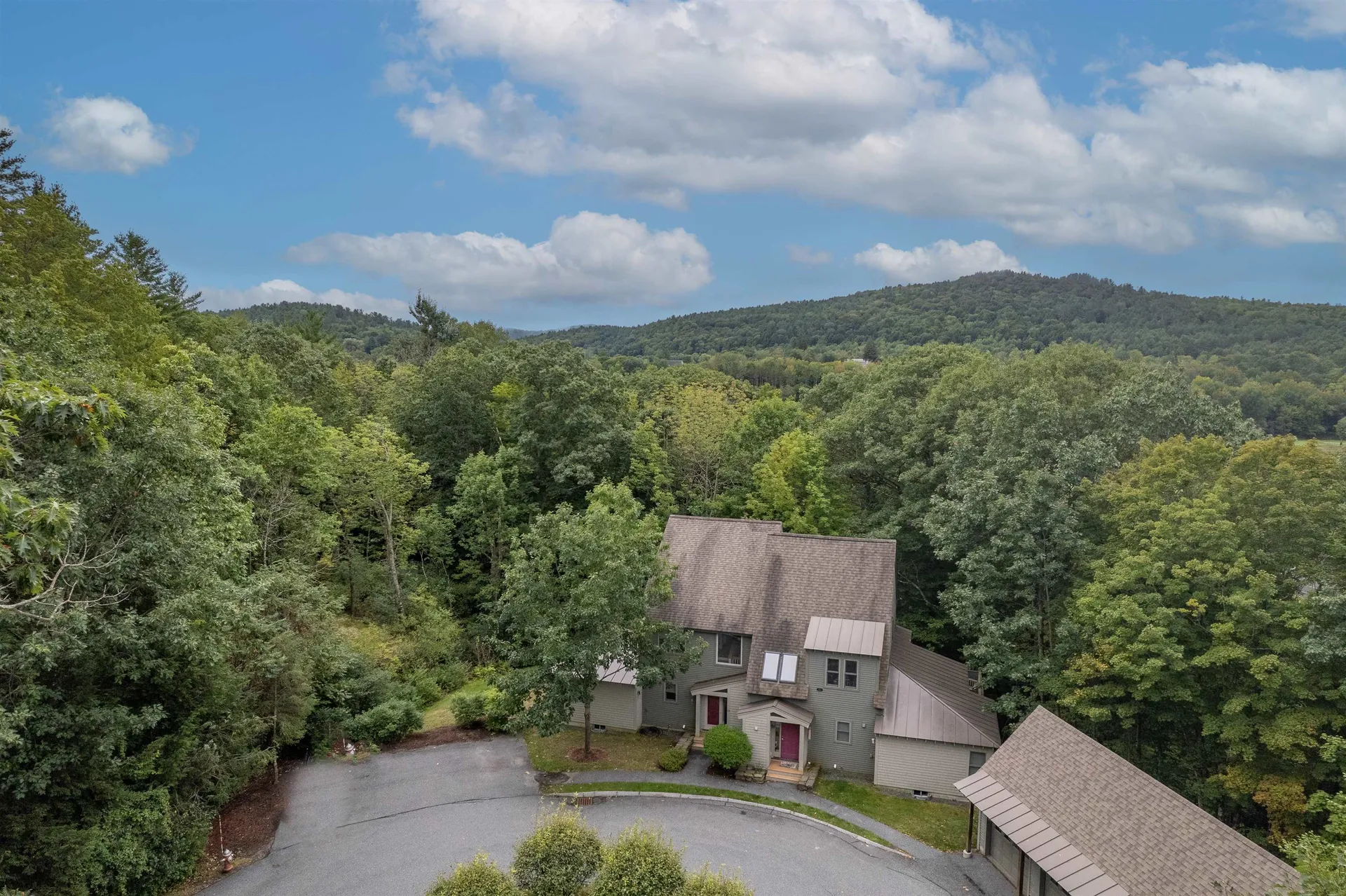 215 Granite Way Hartford VT 05059