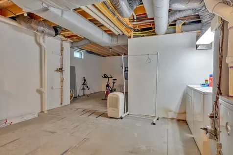 215 Granite Way Hartford VT 05059