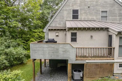 215 Granite Way Hartford VT 05059