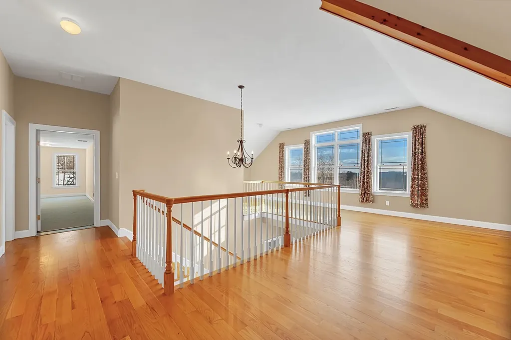 30 Horizon Drive Goffstown NH 03045