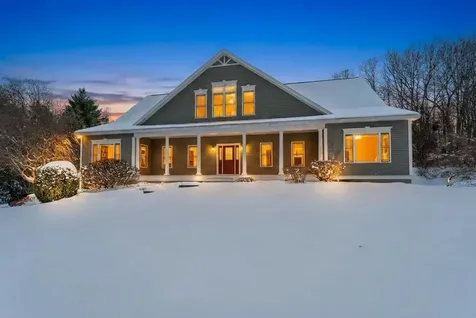 30 Horizon Drive Goffstown NH 03045