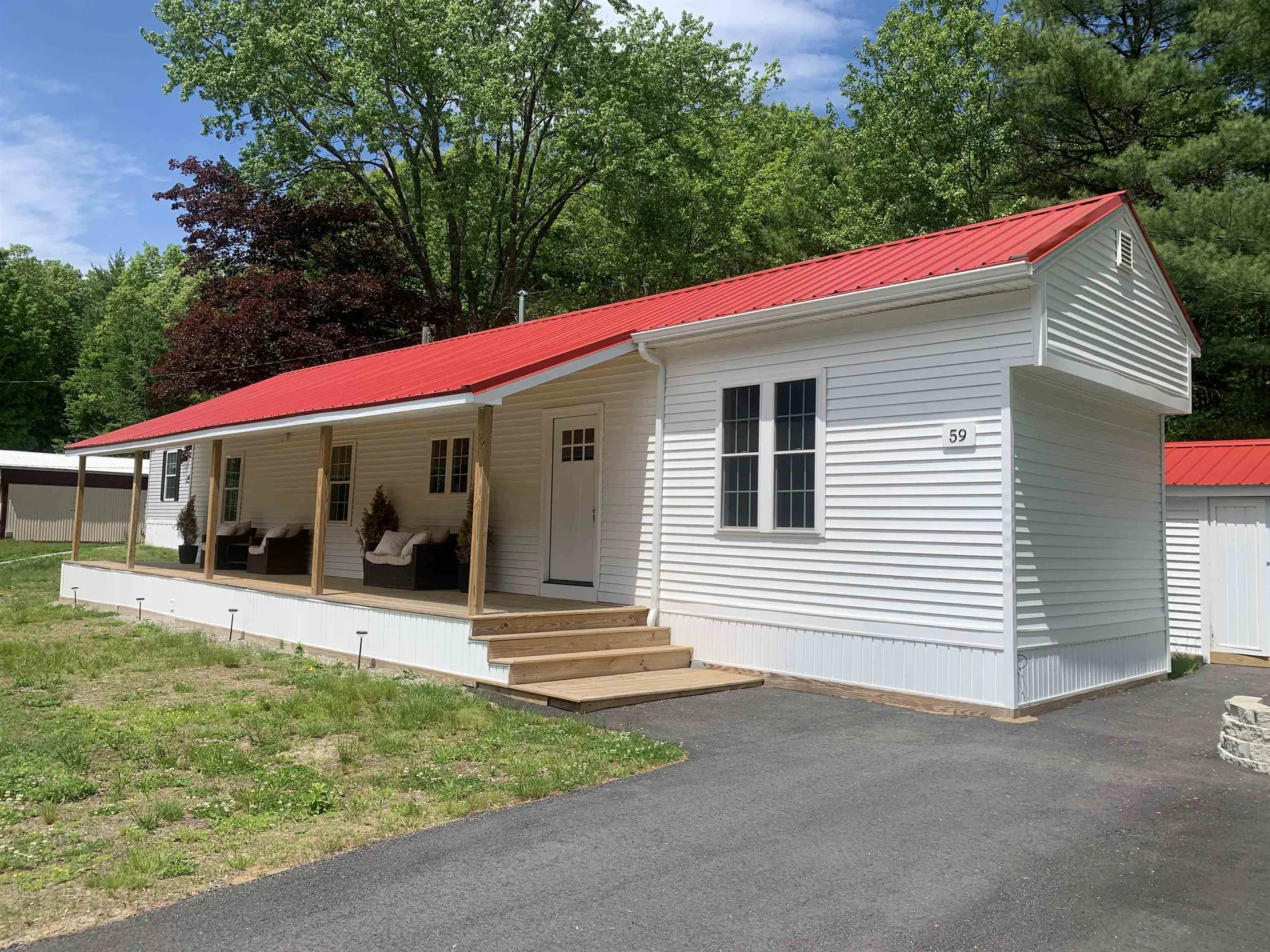 59 Barberry Lane Raymond NH 03077