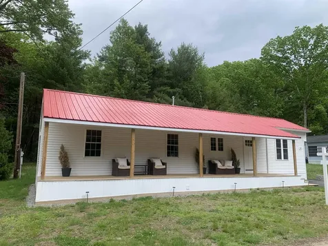 59 Barberry Lane Raymond NH 03077