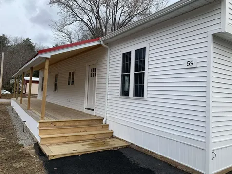 59 Barberry Lane Raymond NH 03077