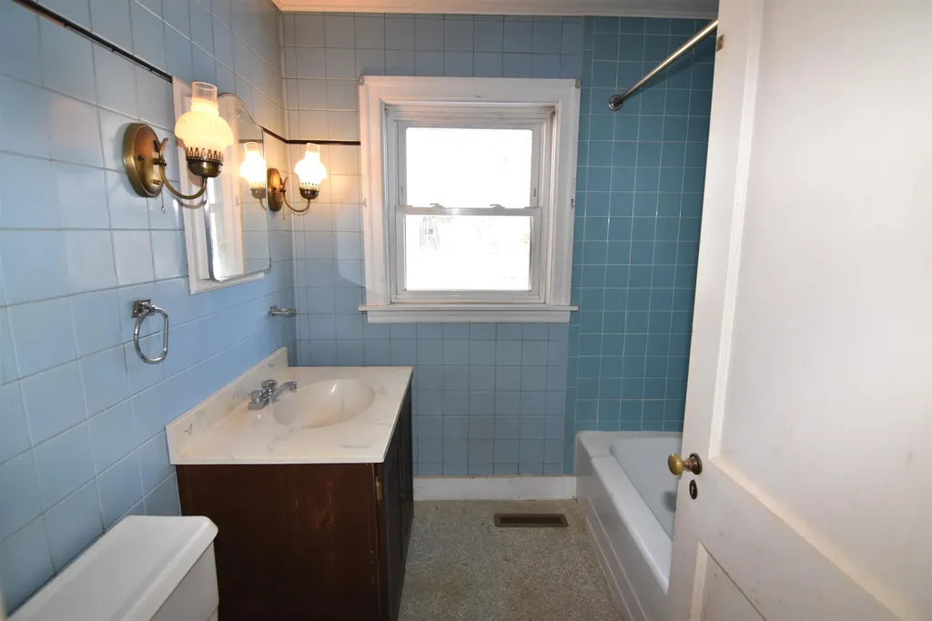 49 Clark Avenue Brattleboro VT 05301