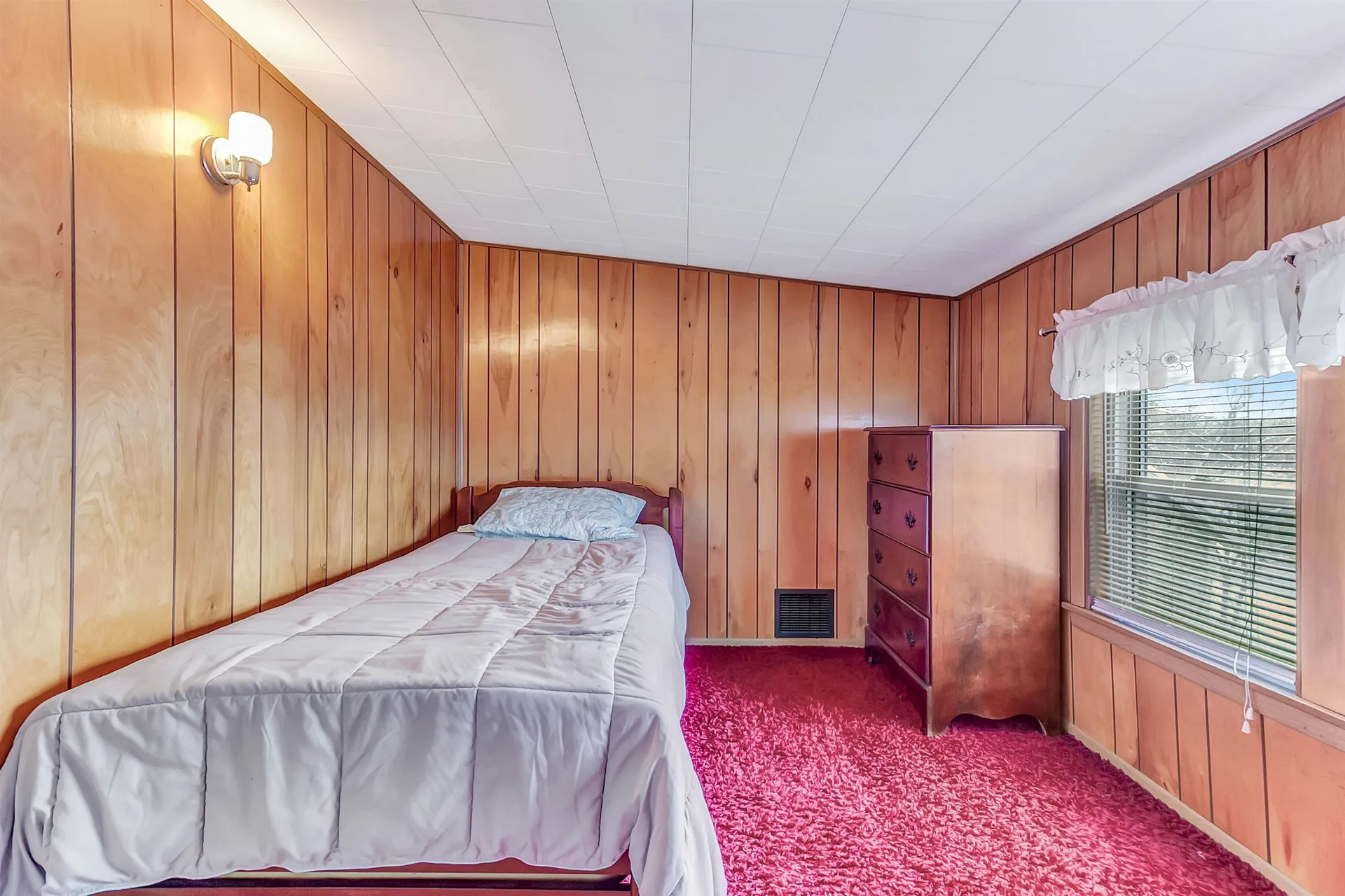 84 Allen Street Rutland City VT 05701