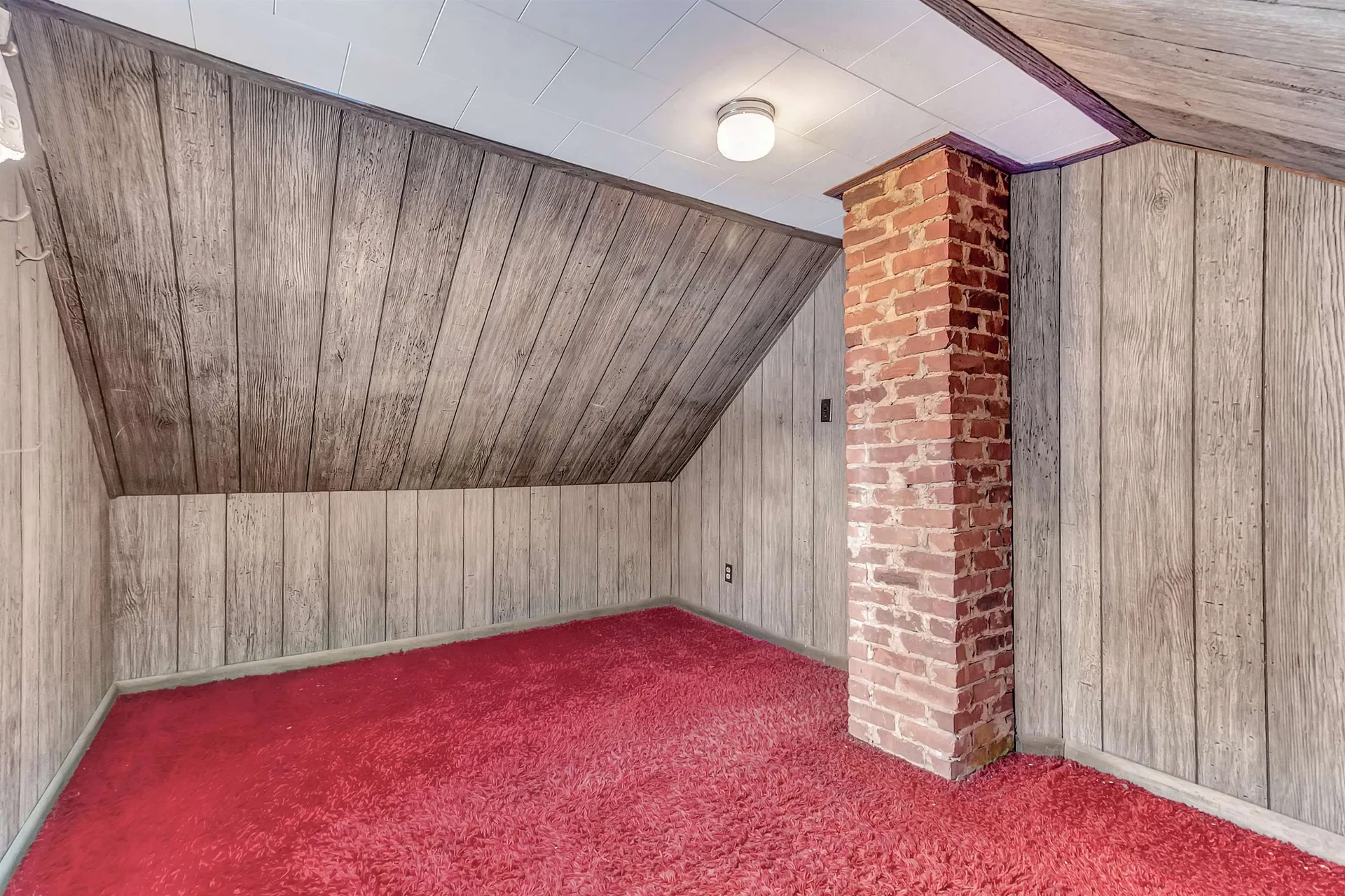 84 Allen Street Rutland City VT 05701