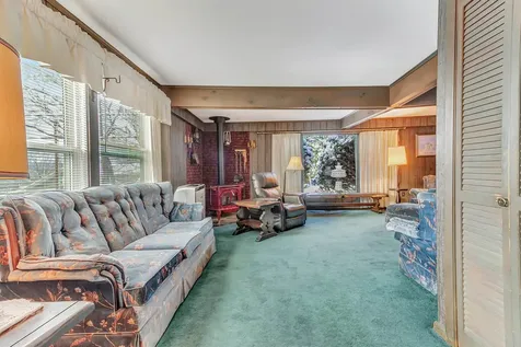 84 Allen Street Rutland City VT 05701