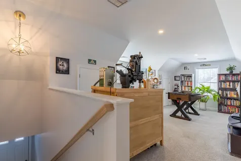 113 Crawley Falls Road Brentwood NH 03833