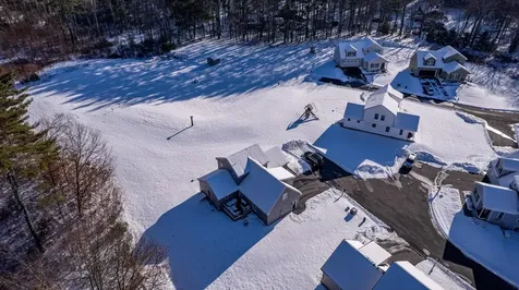 113 Crawley Falls Road Brentwood NH 03833