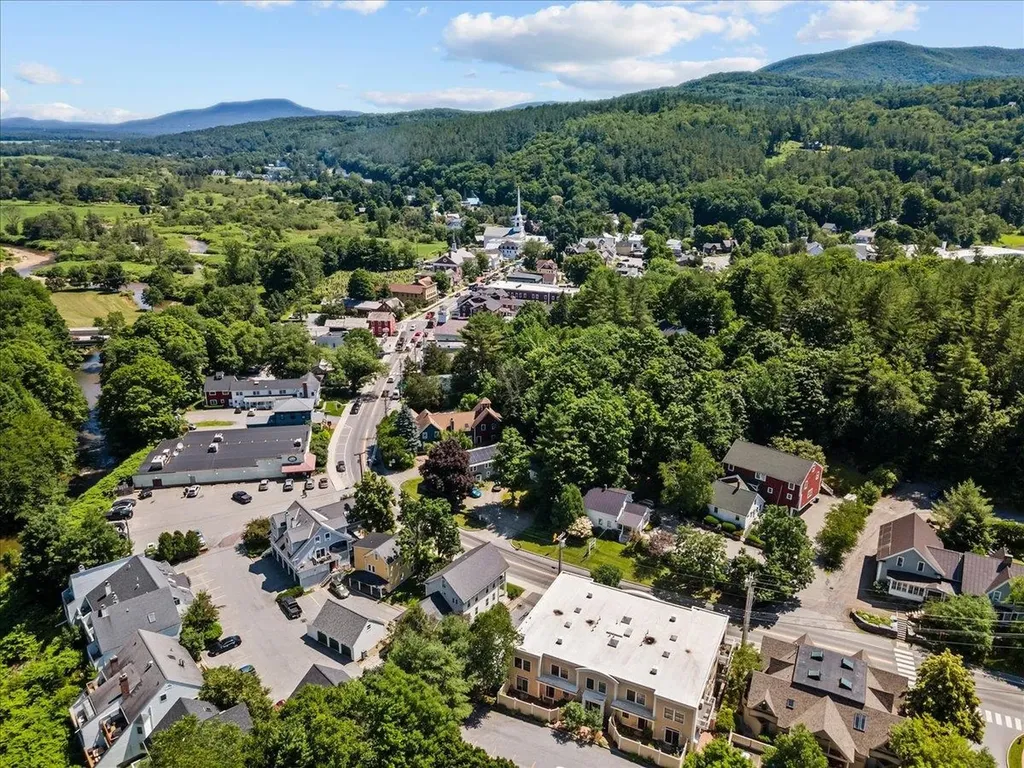134 South Main Street Stowe VT 05672