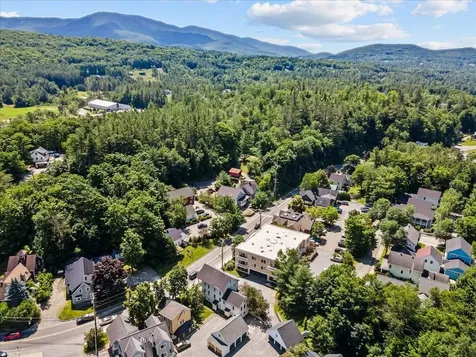 134 South Main Street Stowe VT 05672