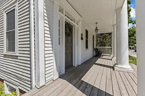 134 South Main Street Stowe VT 05672