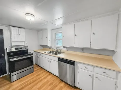 230 King Street Boscawen NH 03303