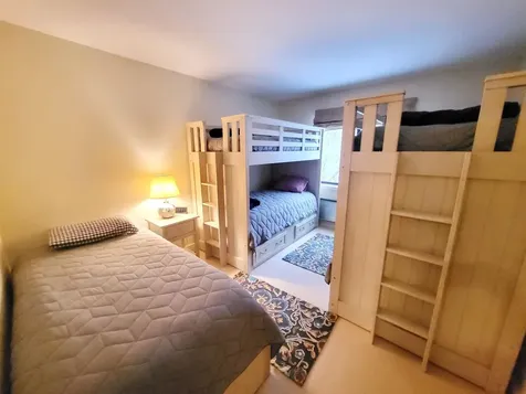 22 Brookside Road Lincoln NH 03251