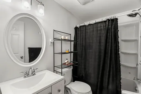 9 Ellen Brook Road Hillsborough NH 03244