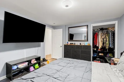 9 Ellen Brook Road Hillsborough NH 03244