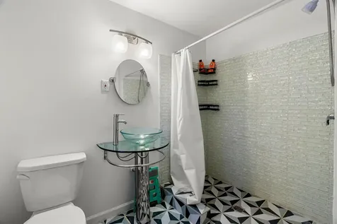 9 Ellen Brook Road Hillsborough NH 03244