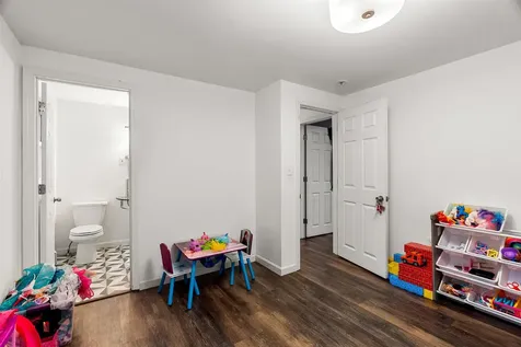 9 Ellen Brook Road Hillsborough NH 03244