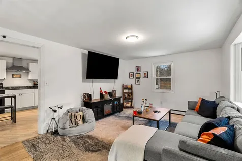 9 Ellen Brook Road Hillsborough NH 03244