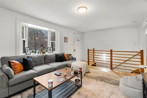 9 Ellen Brook Road Hillsborough NH 03244