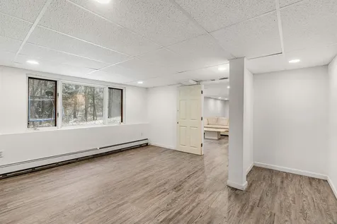 9 Ellen Brook Road Hillsborough NH 03244