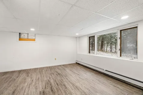 9 Ellen Brook Road Hillsborough NH 03244