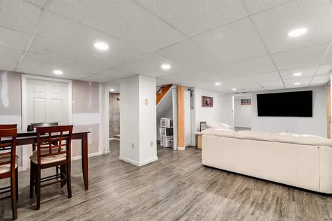 9 Ellen Brook Road Hillsborough NH 03244