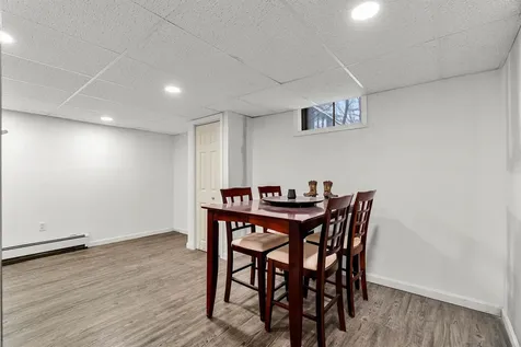 9 Ellen Brook Road Hillsborough NH 03244