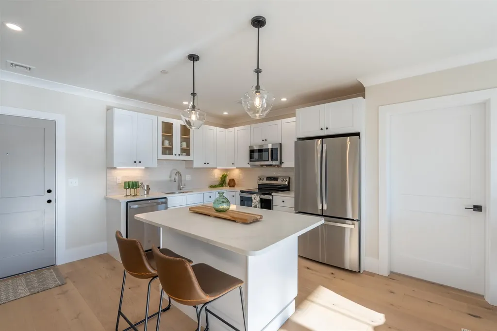 815 Lafayette Road Portsmouth NH 03801