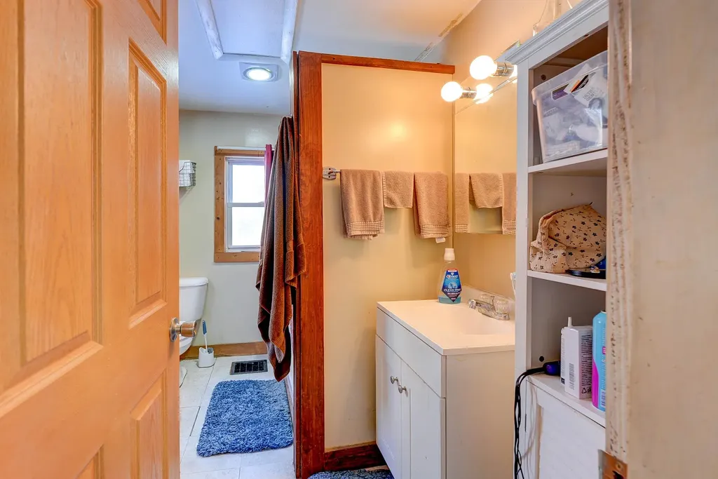 91-95 Elm Street Ossipee NH 03864