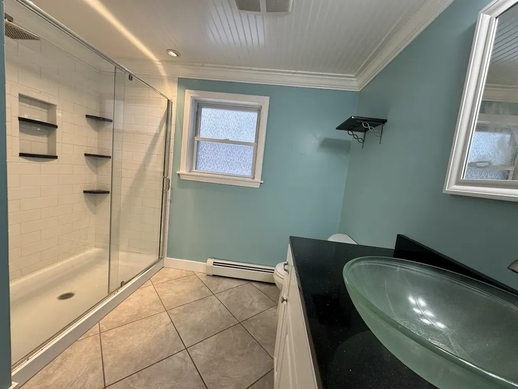 240 Leda Avenue Manchester NH 03104